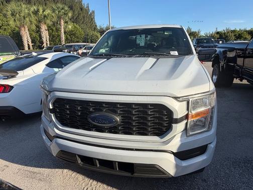 SPACE WHITE METALLIC 2022 Ford F-150 XL