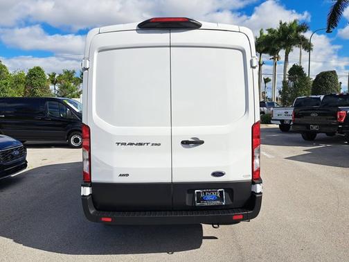 2023 Ford Transit-250 BASE