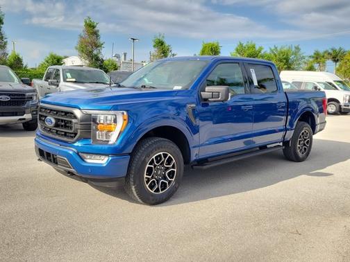 ATLAS BLUE METALLIC 2023 Ford F-150 XLT