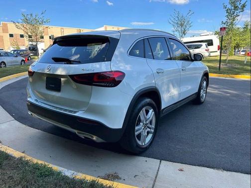 2021 Mercedes-Benz GLA 250 Base 4MATIC