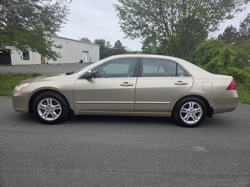 Gold 2006 Honda Accord EX-L