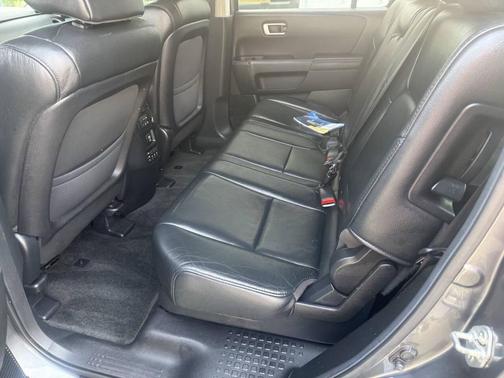 Polished Metal Metallic 2012 Honda Pilot EX-L