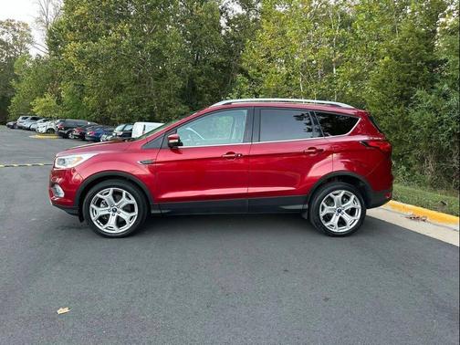 2019 Ford Escape Titanium