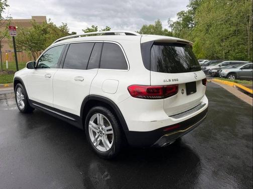 White 2020 Mercedes-Benz GLB 250 4MATIC