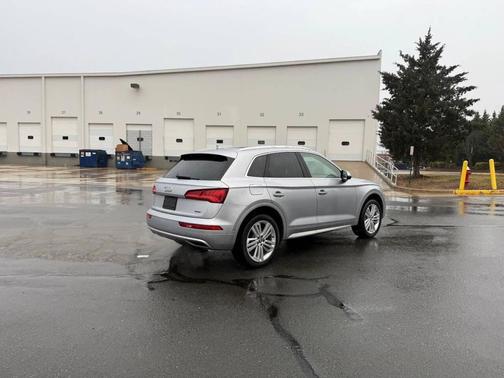 2019 Audi Q5 45 Premium