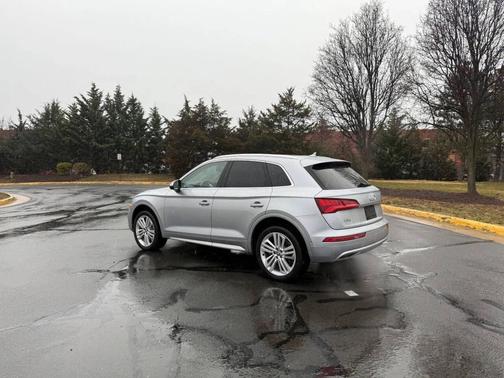 2019 Audi Q5 45 Premium