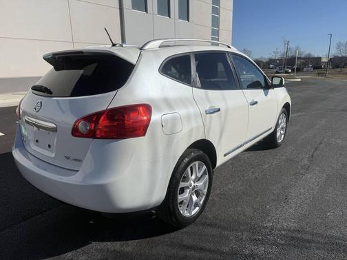 2011 Nissan Rogue SV