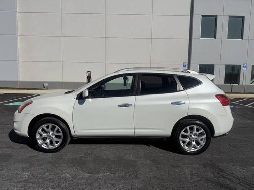 2011 Nissan Rogue SV