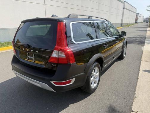 Black Stone 2013 Volvo XC70 3.2 Premier