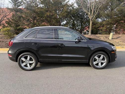 2015 Audi Q3 2.0T Premium Plus