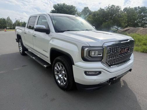 White Frost Tricoat 2018 GMC Sierra 1500 Denali