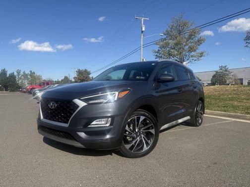 2020 Hyundai TUCSON Sport