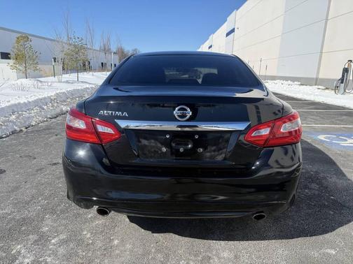 2017 Nissan Altima 2.5 SR