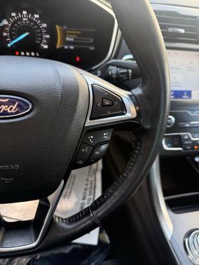 2020 Ford Fusion SEL