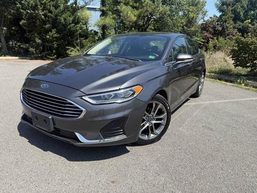 2020 Ford Fusion SEL