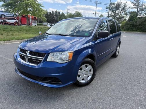 Deep Water Blue Pearlcoat 2011 Dodge Grand Caravan Express