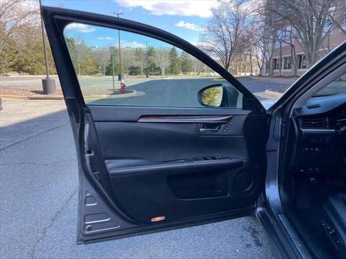 2016 Lexus ES 350 Base