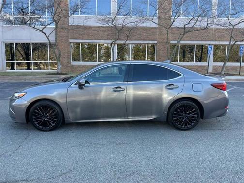 2016 Lexus ES 350 Base