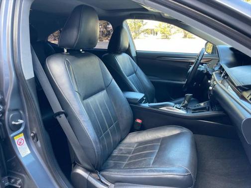 2016 Lexus ES 350 Base