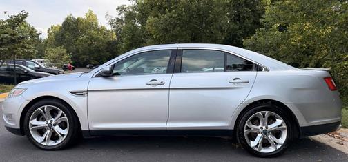 Ingot Silver Metallic 2010 Ford Taurus SHO