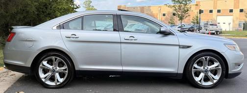 Ingot Silver Metallic 2010 Ford Taurus SHO