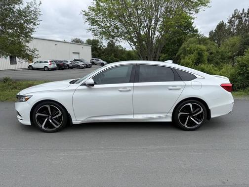 Platinum White Pearl 2019 Honda Accord Sport