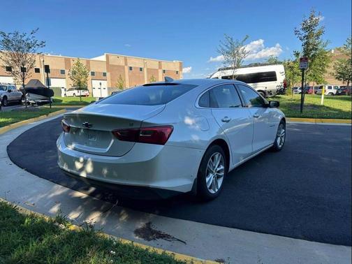2017 Chevrolet Malibu 1LT