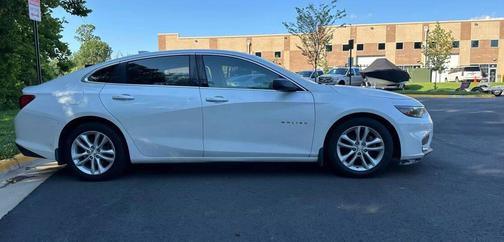 2017 Chevrolet Malibu 1LT