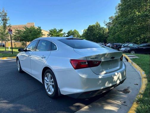 2017 Chevrolet Malibu 1LT