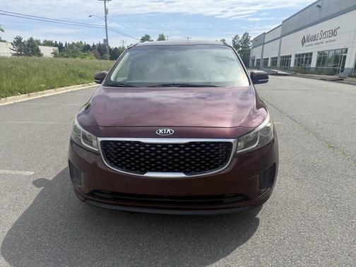 2015 Kia Sedona LX