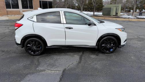 2021 Honda HR-V AWD Sport