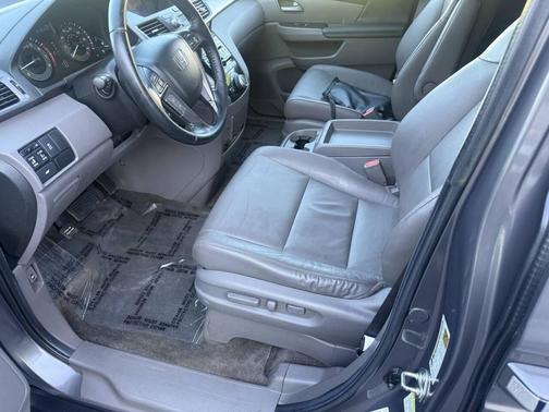 Polished Metal Metallic 2013 Honda Odyssey EX-L