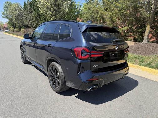 Black 2022 BMW X3 xDrive30i