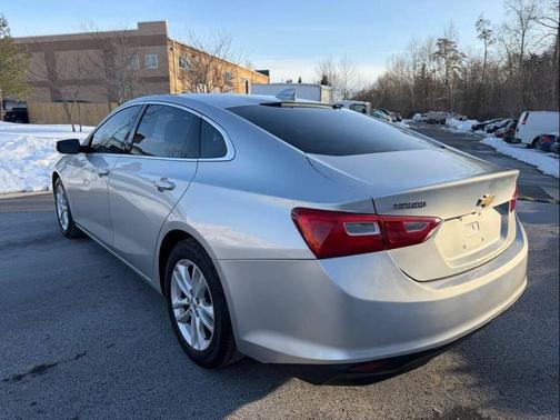 2017 Chevrolet Malibu 1LT