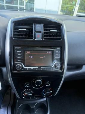 White 2016 Nissan Versa Note SV