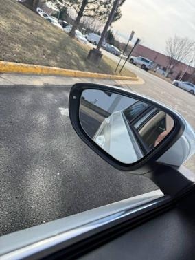 Pure White 2017 Volkswagen Passat 1.8T SE