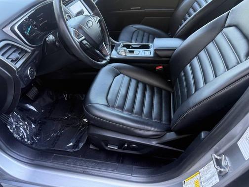 Iconic Silver Metallic 2020 Ford Fusion SEL