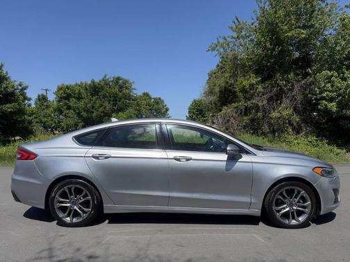 Iconic Silver Metallic 2020 Ford Fusion SEL