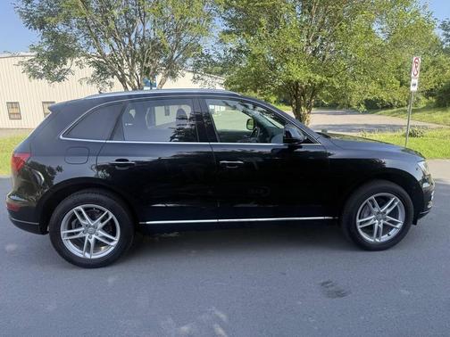 Black 2016 Audi Q5 2.0T Premium Plus