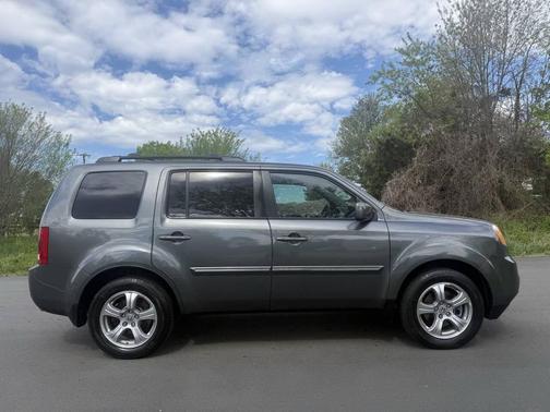 Polished Metal Metallic 2013 Honda Pilot EX-L