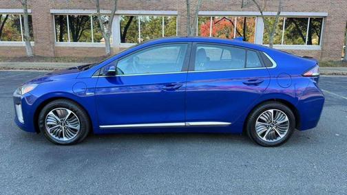 2020 Hyundai IONIQ Plug-In Hybrid SEL