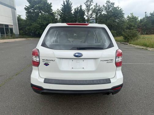 2014 Subaru Forester 2.5i