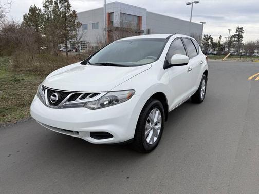 Pearl White 2012 Nissan Murano S