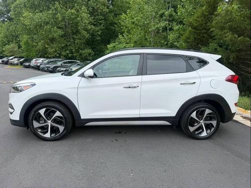 Dazzling White 2018 Hyundai TUCSON Limited