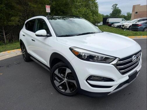 Dazzling White 2018 Hyundai TUCSON Limited