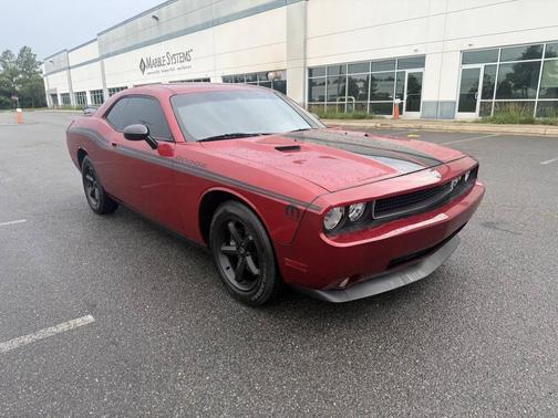 2010 Dodge Challenger SE