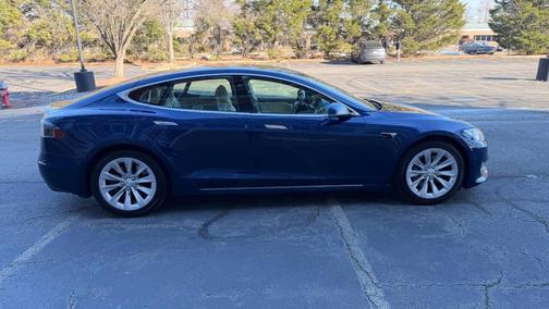2017 Tesla Model S 75D