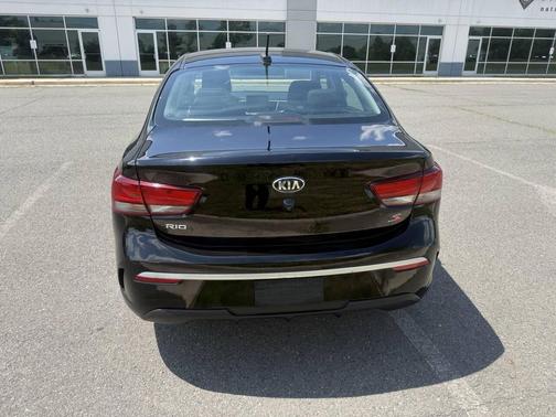 Aurora Black 2021 Kia Rio S