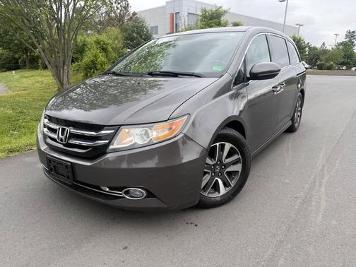 Modern Steel Metallic 2015 Honda Odyssey Touring Elite