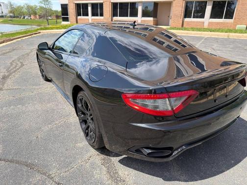 Black 2014 Maserati GranTurismo Sport